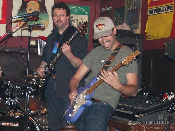 Claudio into it (Podium 2006).JPG